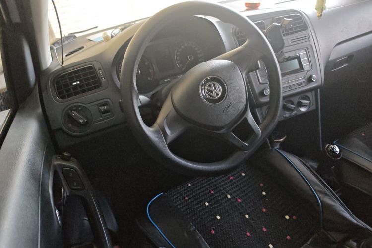 Volkswagen Polo 2017 #11 Volkswagen Polo 2017 car image #11