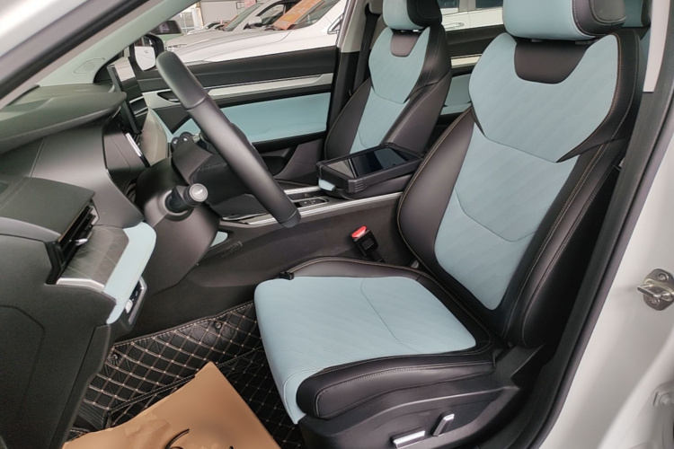 GEELY Emgrand L 2021 #15 GEELY Emgrand L 2021 image de voiture #15