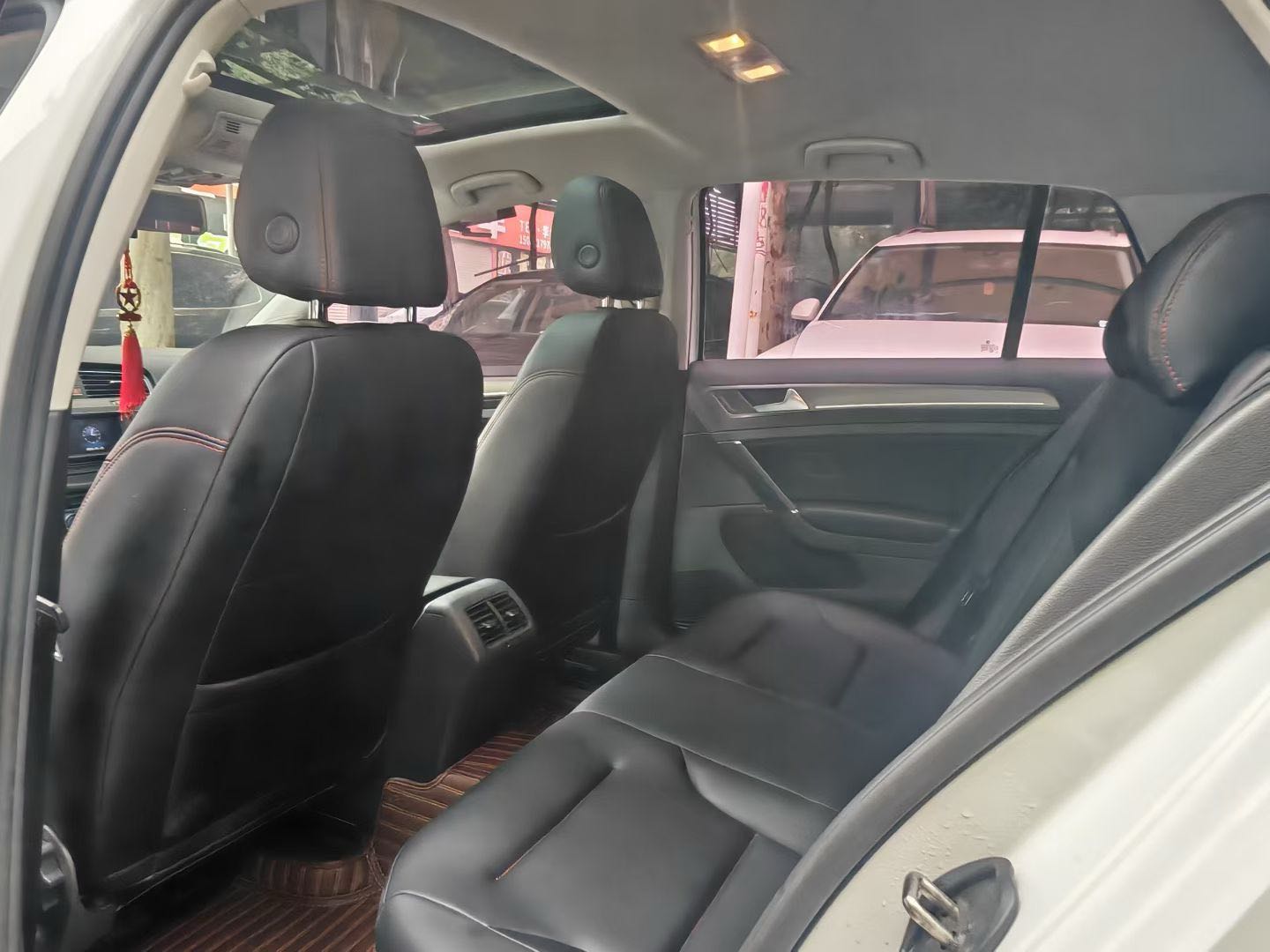 Volkswagen Golf 2016 immagine di auto #9