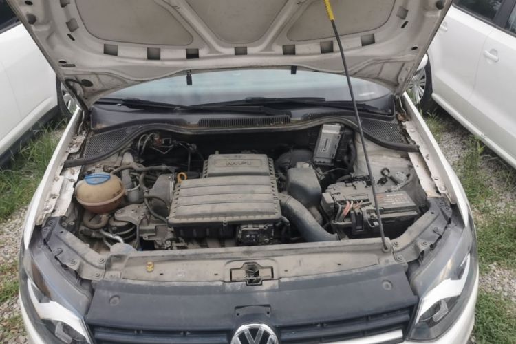 Volkswagen Polo 2016 car image #20
