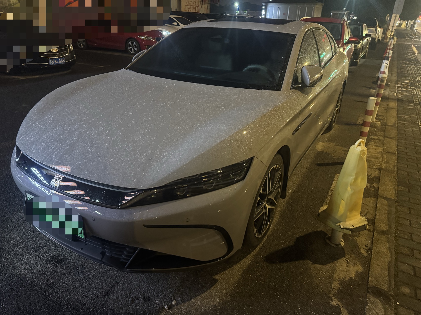 BYD Han 2025 BYD Han 2025 immagine di auto