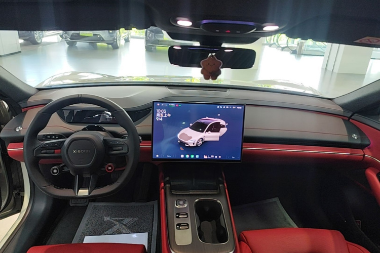 MI SU7 2025 car image #10
