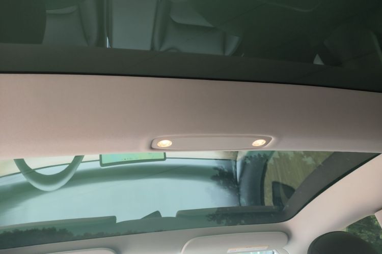 Tesla Model 3 2022 #18 Tesla Model 3 2022 car image #18