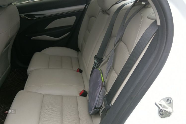 GEELY Binray 2018 car image #19