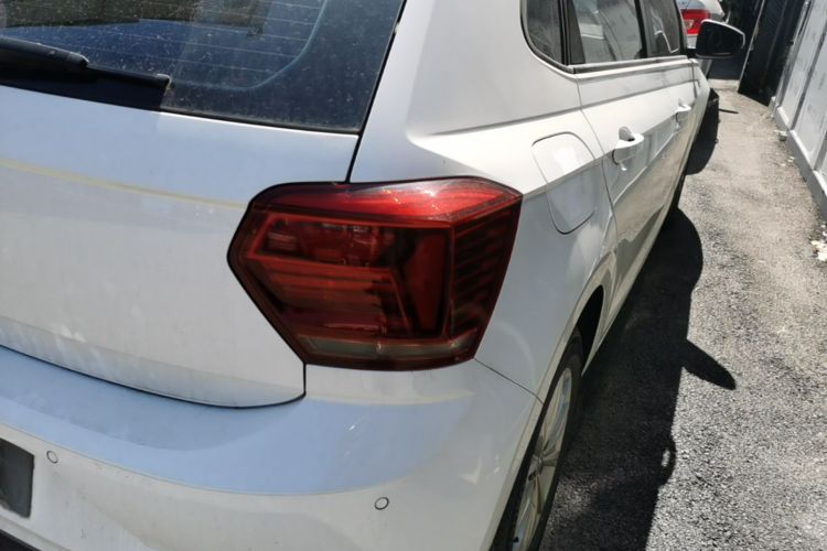 Volkswagen Polo 2022 car image #8