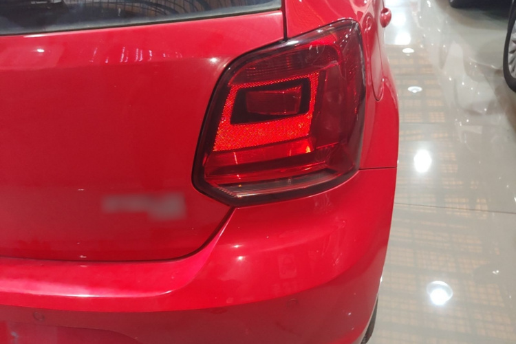 Volkswagen Polo 2016 #8 Volkswagen Polo 2016 car image #8
