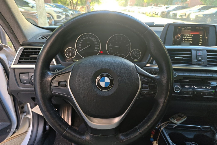 BMW 3 Series 2016 #12 BMW 3 Series 2016 car image #12