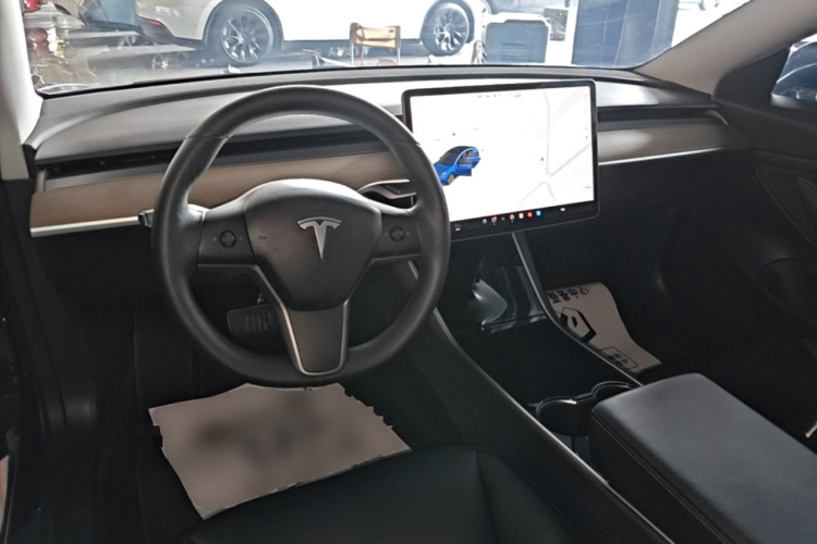 Tesla Model 3 2020 #11 Tesla Model 3 2020 car image #11