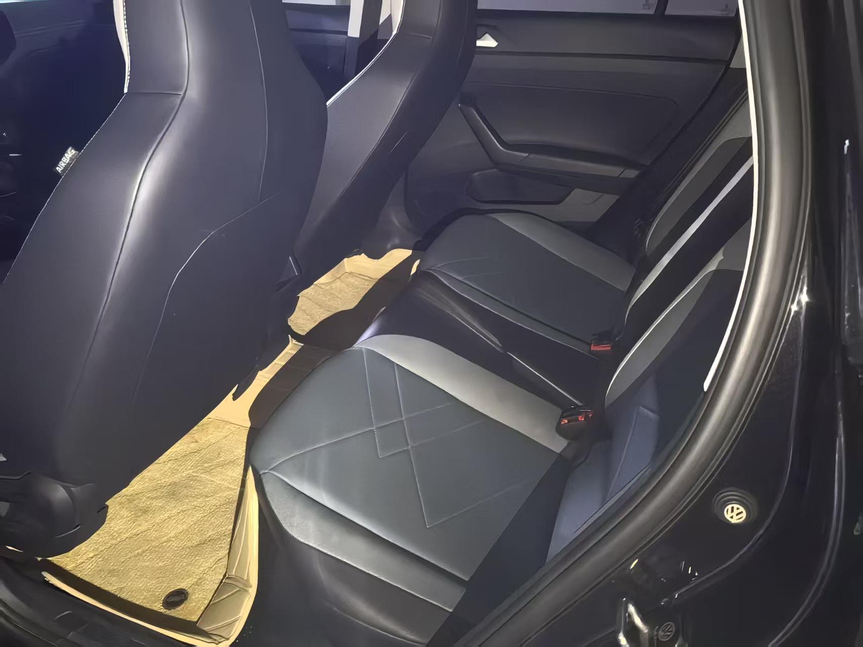Volkswagen Lavida 2023 car image #3