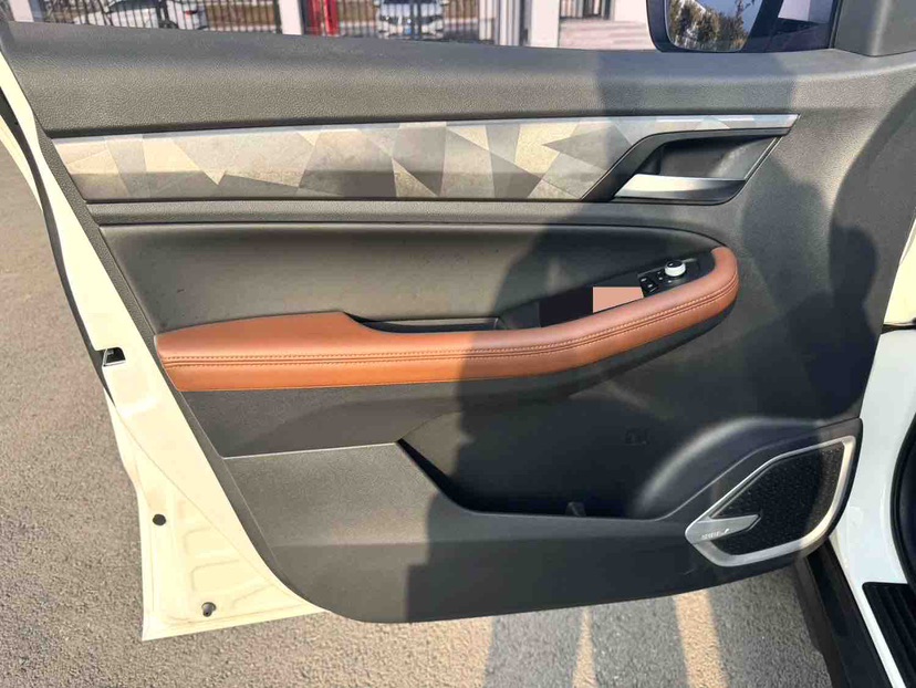 GEELY Vision X6 2023 صورة سيارة #13