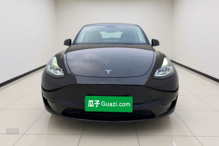 Tesla Model Y 2023 #3 Tesla Model Y 2023 car image #3
