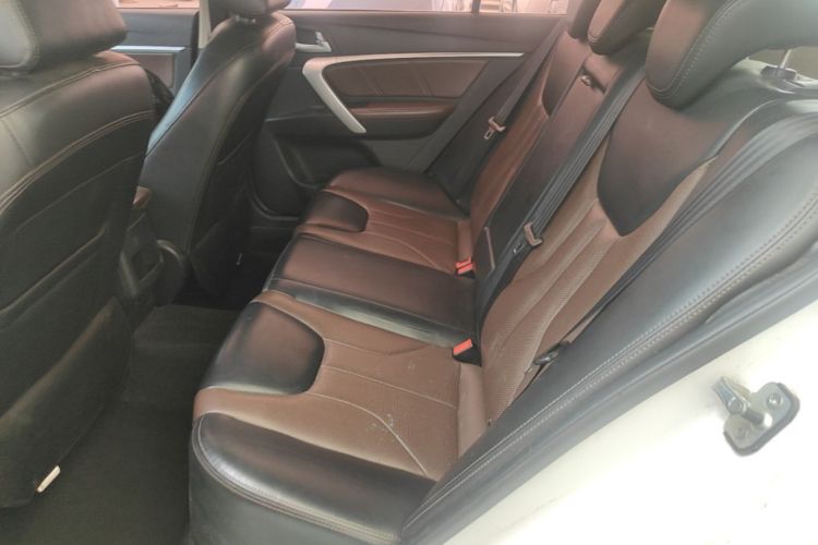 GEELY Emgrand 2017 #17 GEELY Emgrand 2017 car image #17