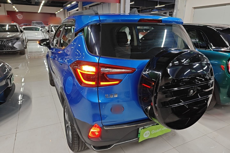 BYD Yuan New Energy 2019 #5 BYD Yuan New Energy 2019 car image #5