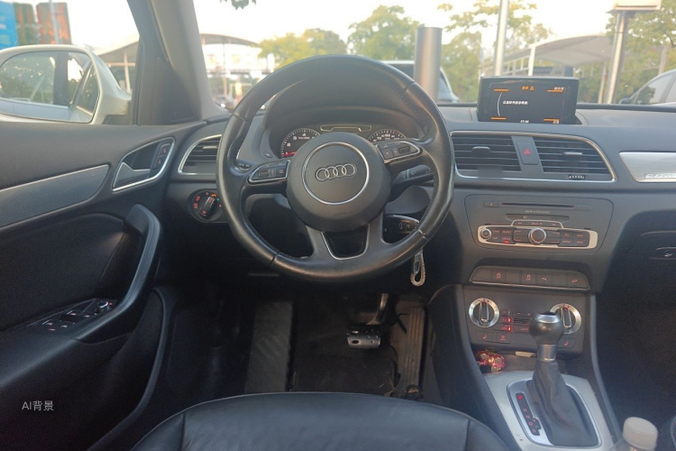 Audi Q3 2015 #12 Audi Q3 2015 صورة سيارة #12