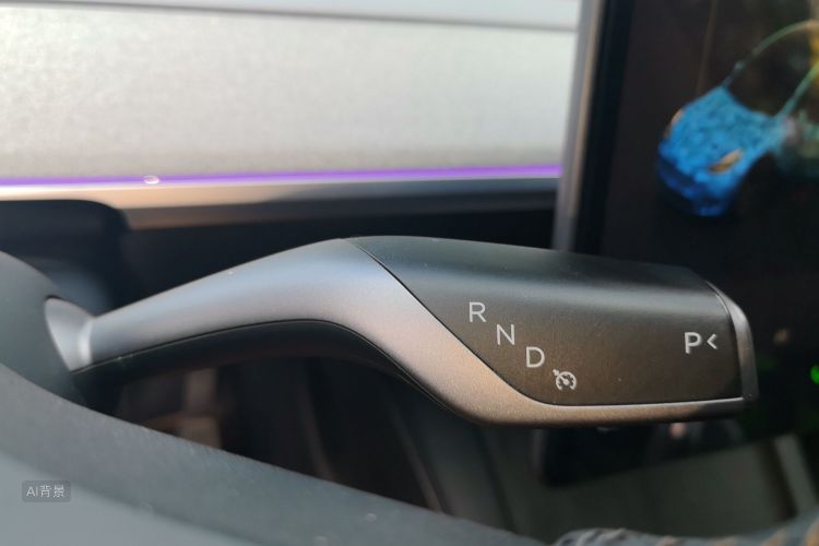 Tesla Model Y 2024 #16 Tesla Model Y 2024 immagine di auto #16