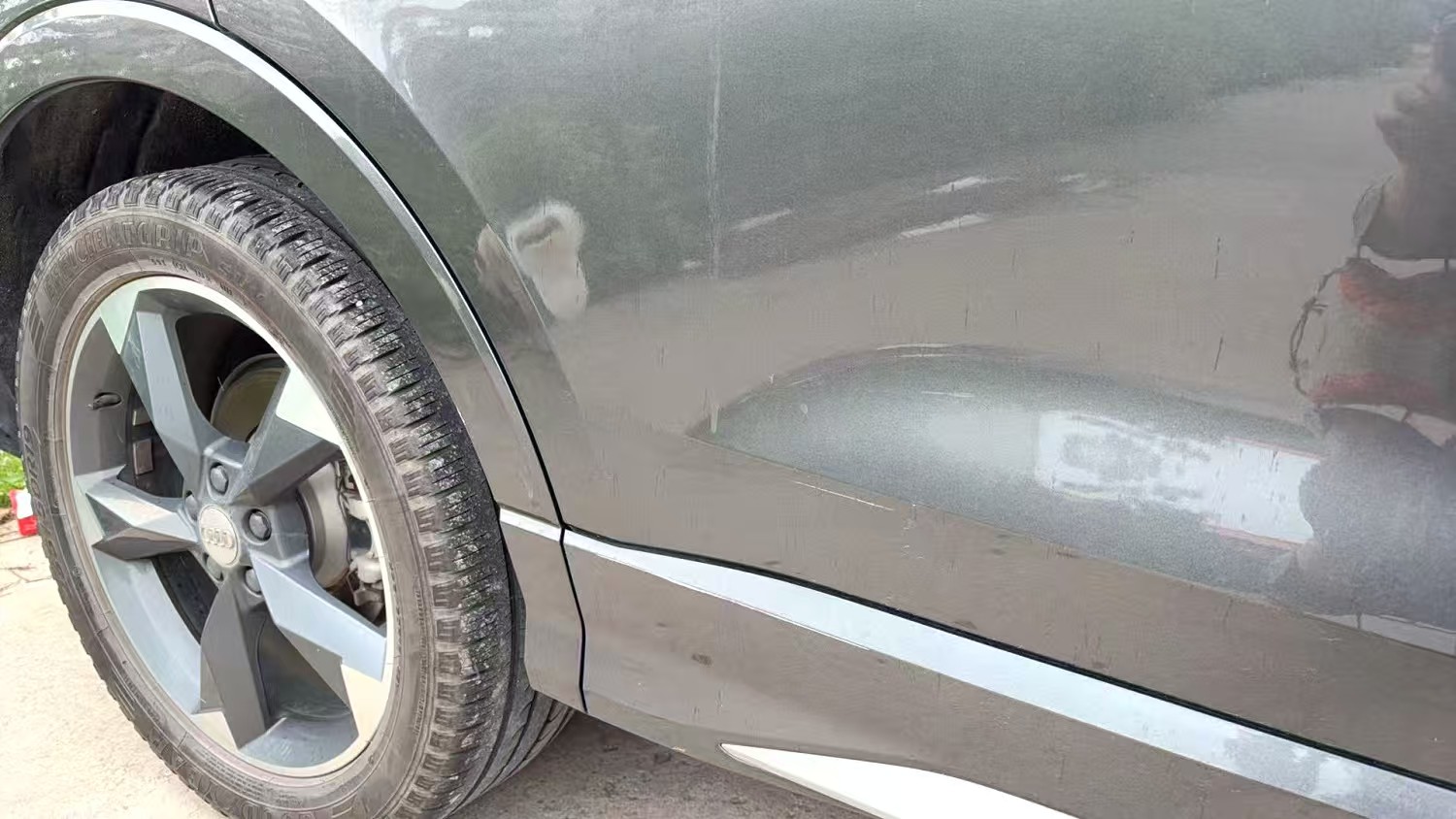 Audi Q3 2023 car image #6