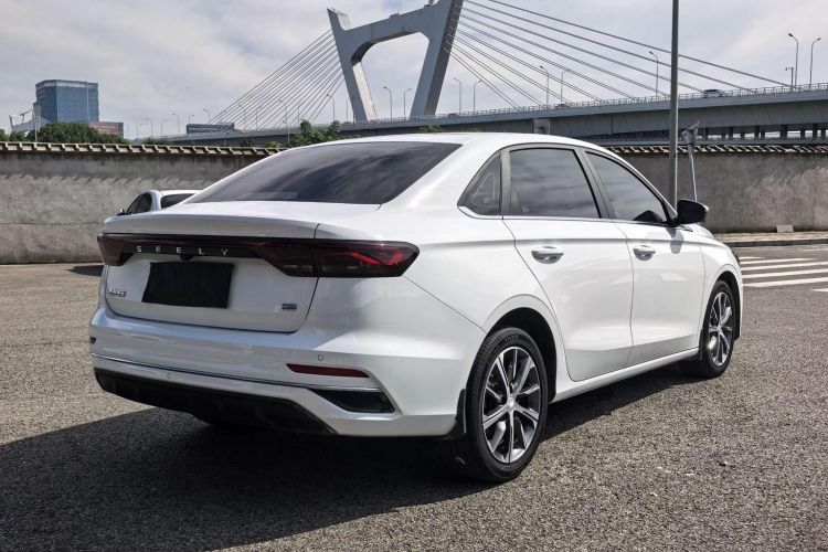 GEELY Emgrand 2023 car image #8