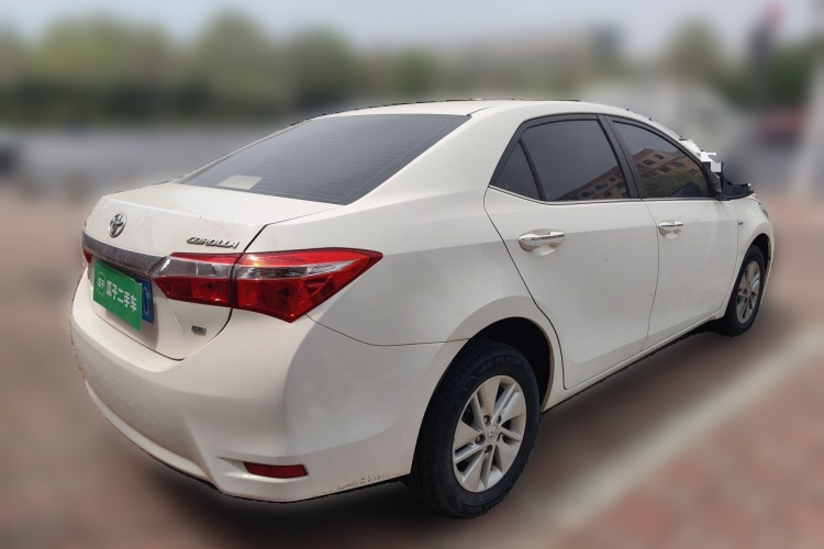 Toyota Corolla 2014 #5 Toyota Corolla 2014 car image #5