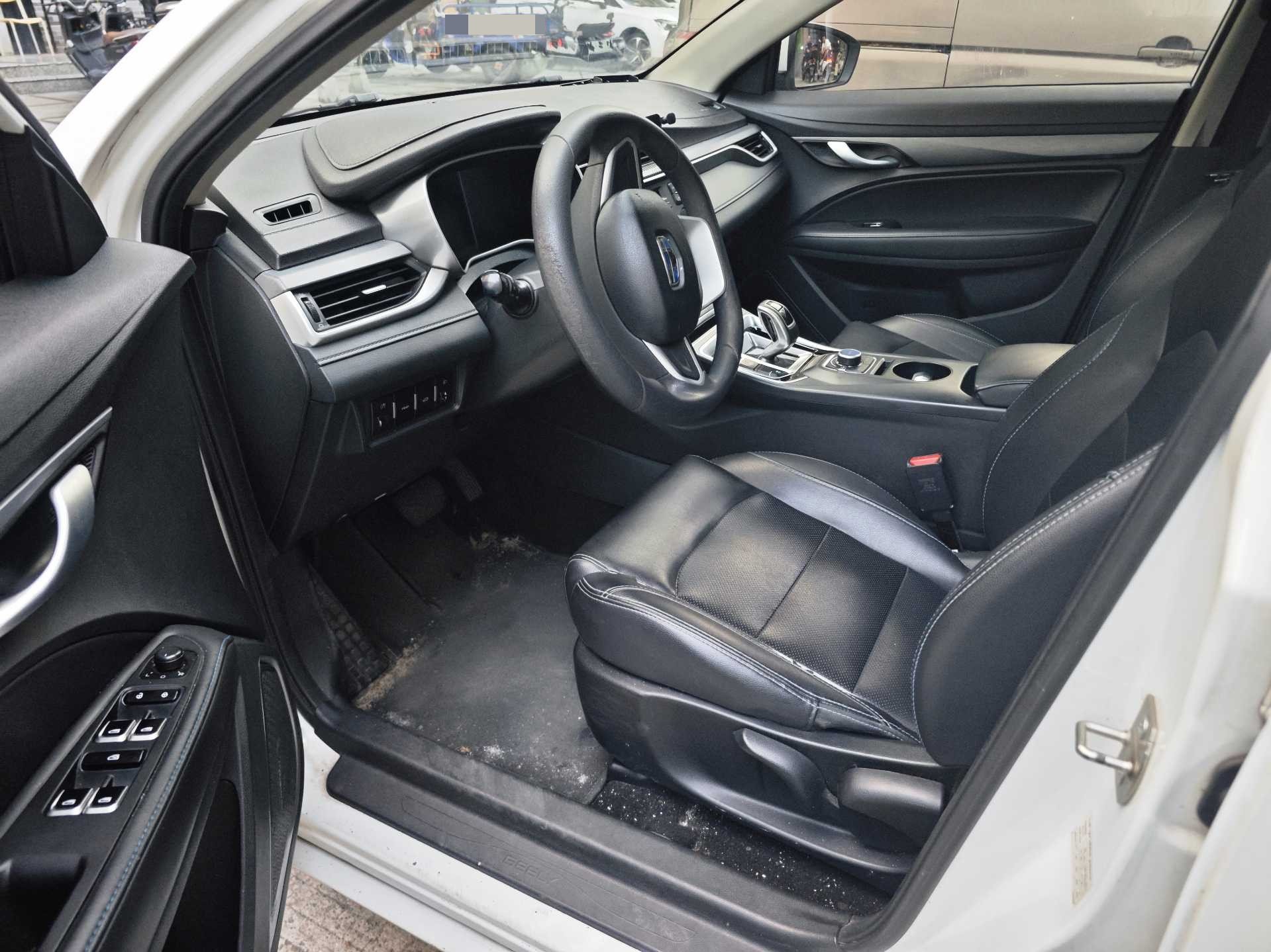 GEELY Emgrand New Energy 2020 صورة سيارة #8