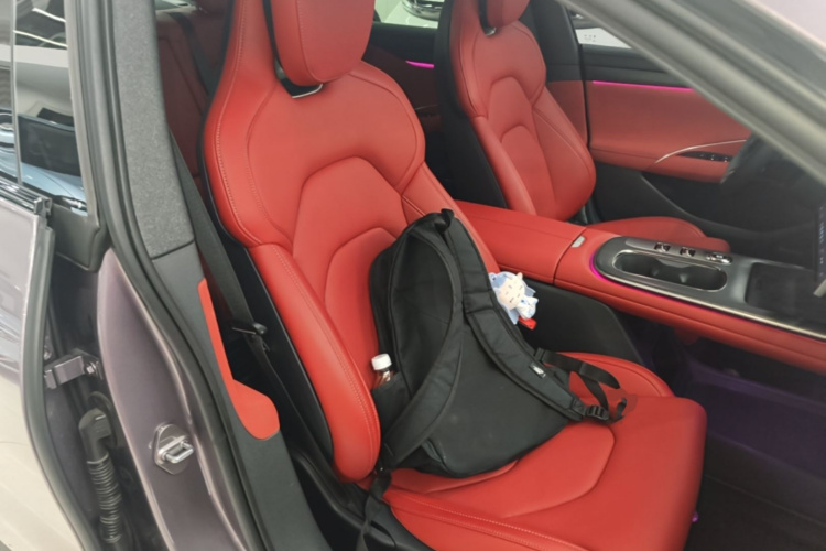 MI SU7 2024 car image #24