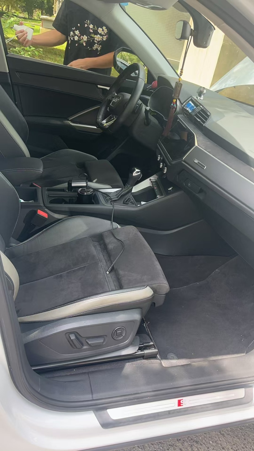 Audi Q3 2019 #3 Audi Q3 2019 car image #3
