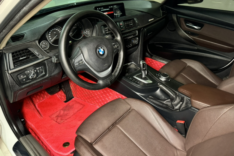BMW 3 Series 2019 #16 BMW 3 Series 2019 car image #16