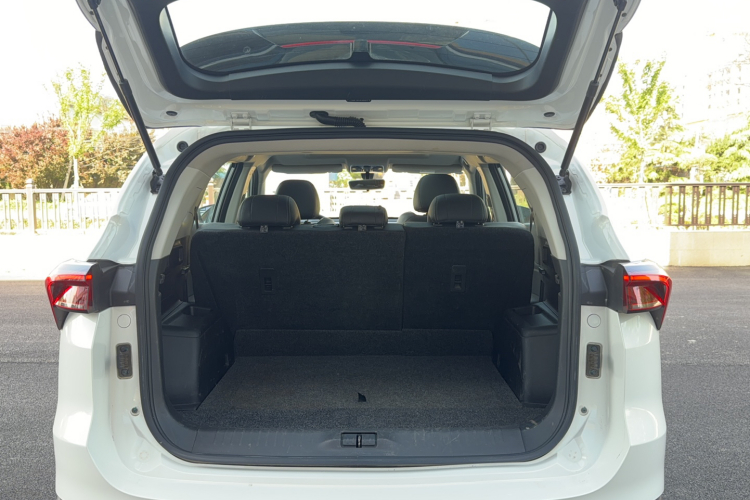Jetour X70 PLUS 2021 #18 Jetour X70 PLUS 2021 car image #18