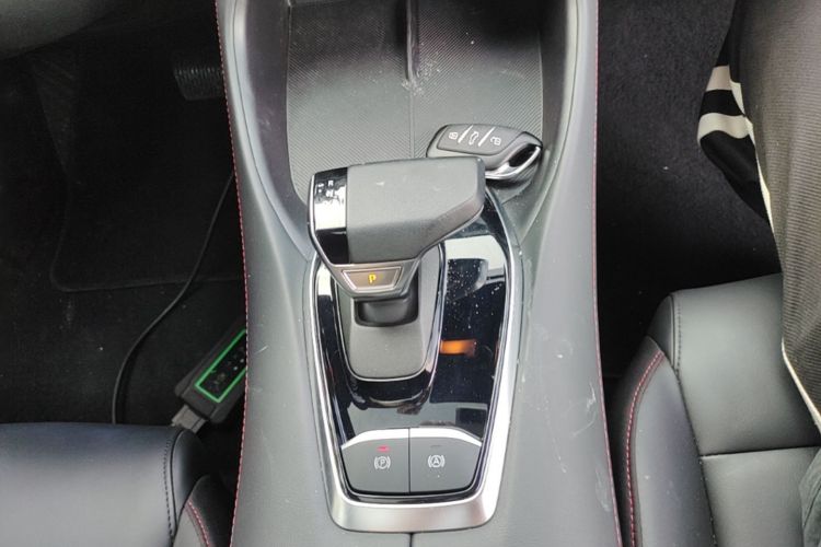 MG 5 2025 #14 MG 5 2025 car image #14