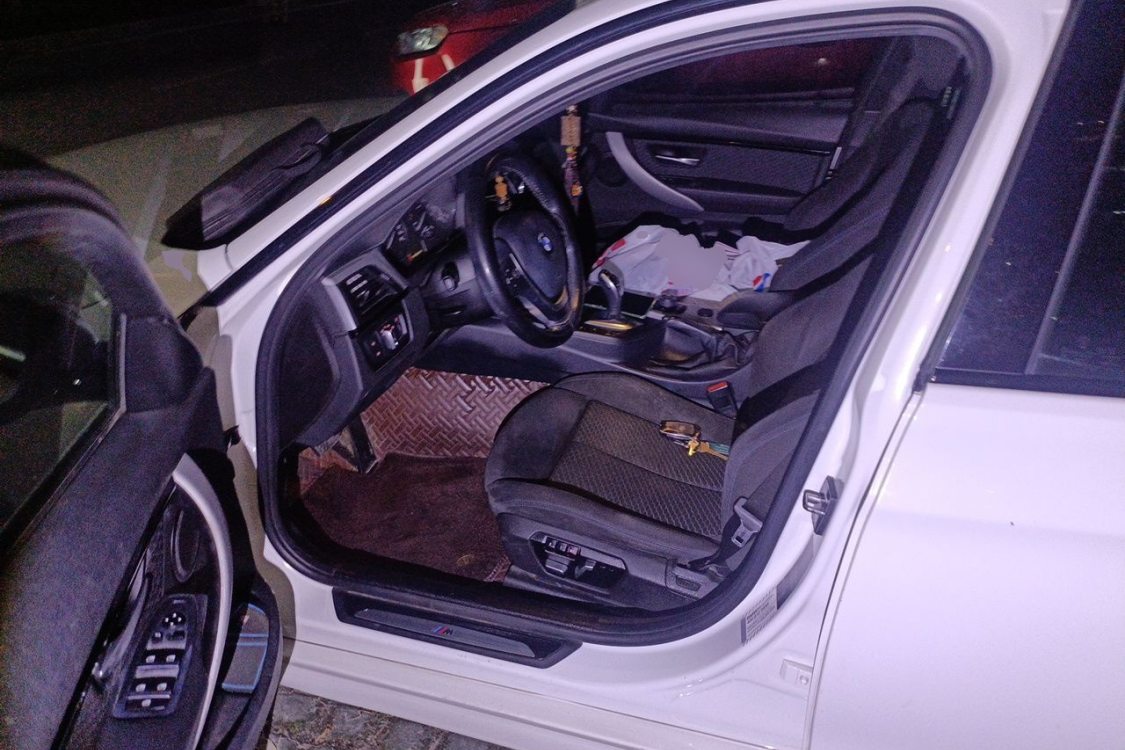 BMW 3 Series 2017 #18 BMW 3 Series 2017 car image #18