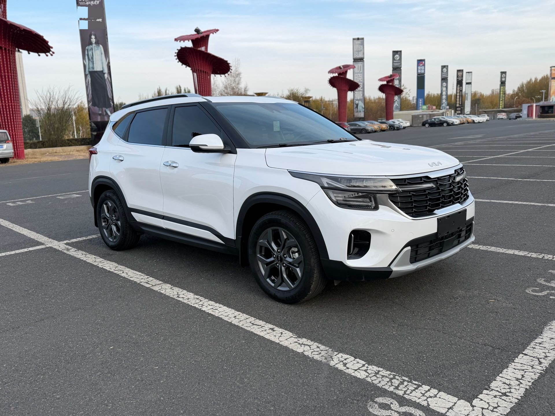 Kia Seltos 2023 imagem de carro #3