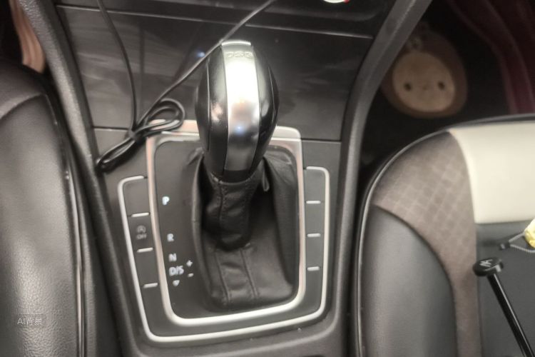Volkswagen Golf 2018 #16 Volkswagen Golf 2018 car image #16