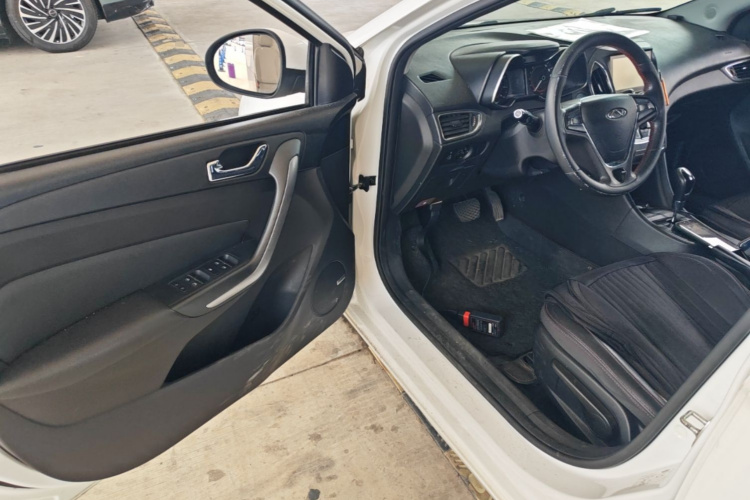 Chery Arrizo 5 2016 car image #16