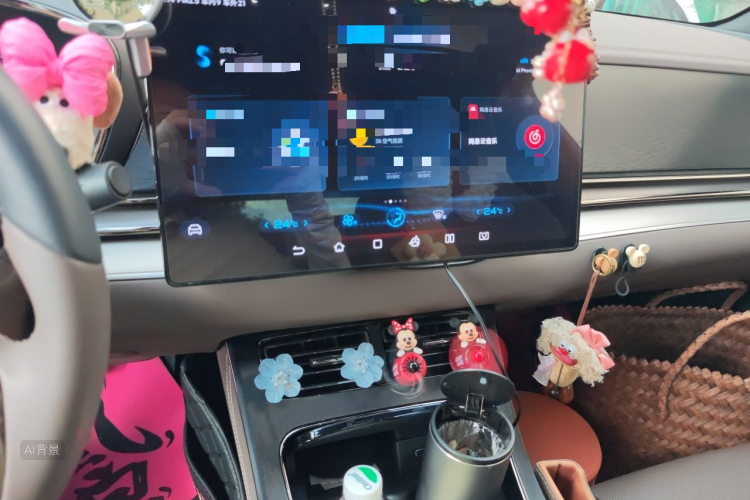 BYD Han 2023 car image #15