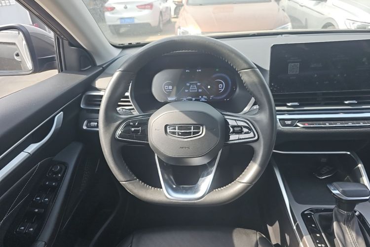 GEELY Emgrand 2023 #11 GEELY Emgrand 2023 car image #11