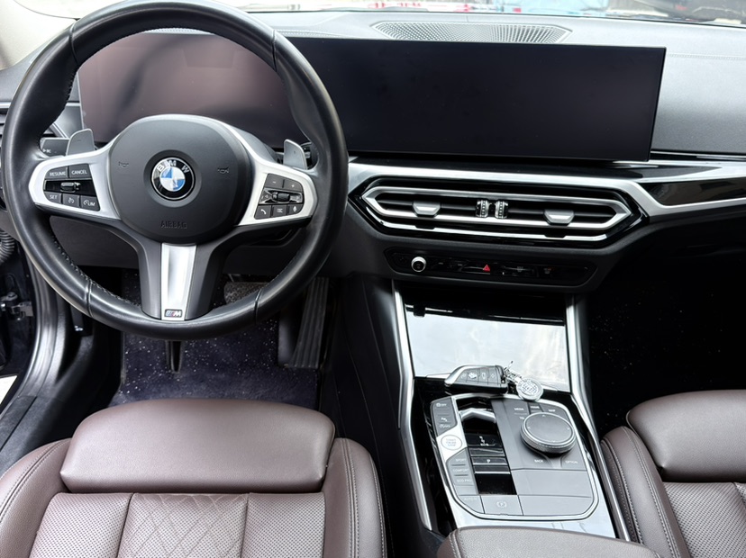 BMW 3 Series 2024 #6 BMW 3 Series 2024 car image #6