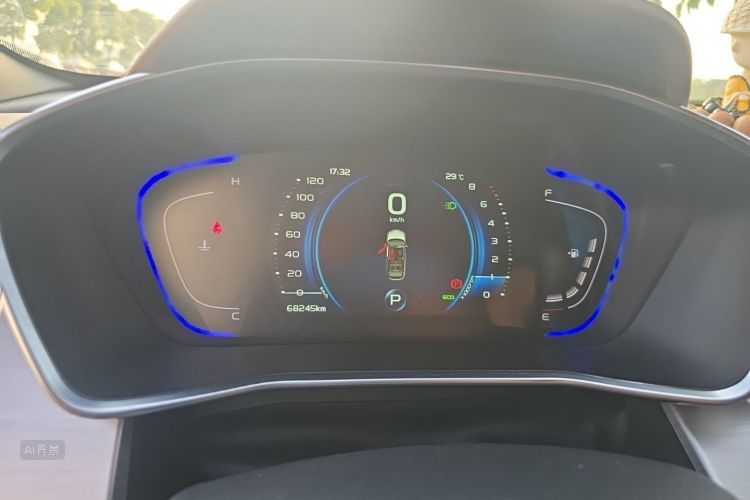 GEELY Coolray 2019 car image #13