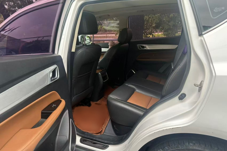 GEELY Vision X6 2019 imagen de coche #9