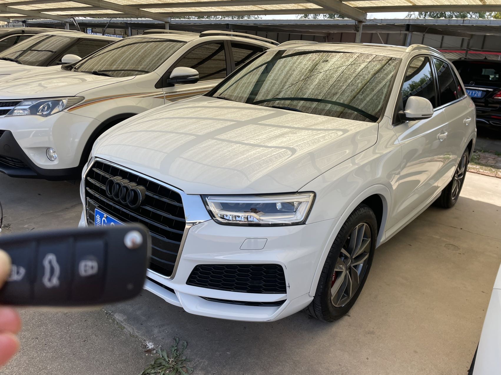 Audi Q3 2018 car image 