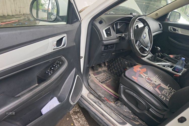 GEELY Vision X6 2019 car image #18