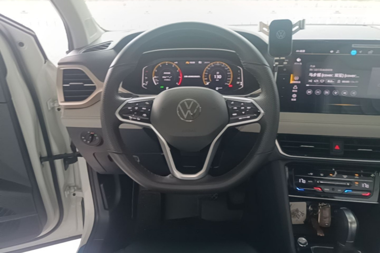 Volkswagen Tharu 2024 #11 Volkswagen Tharu 2024 car image #11