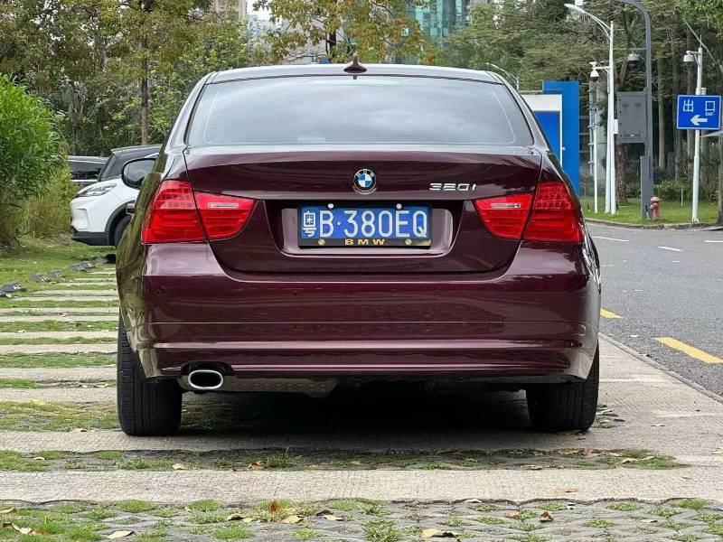 BMW 3 Series (Imported) 2010 #3 BMW 3 Series (Imported) 2010 car image #3