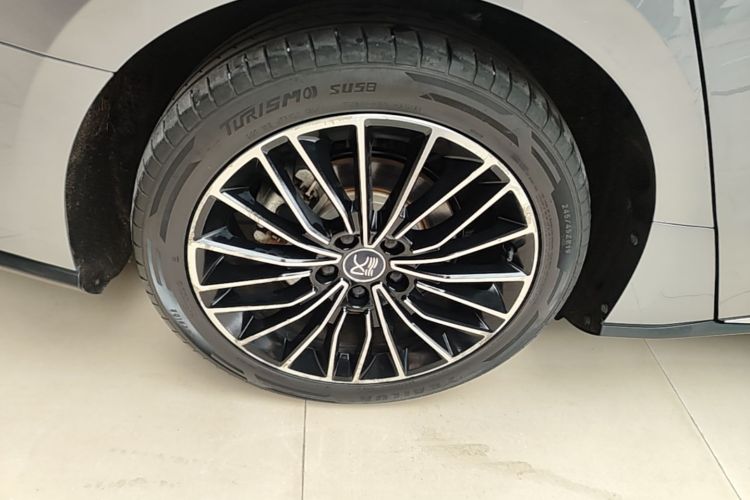 BYD Han 2021 car image #10