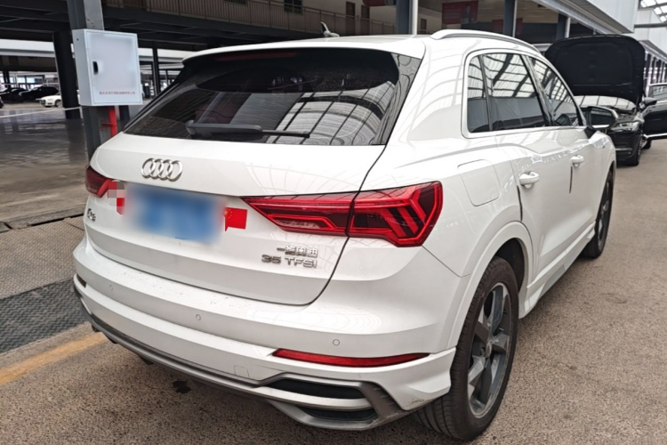 Audi Q3 2019 #5 Audi Q3 2019 car image #5