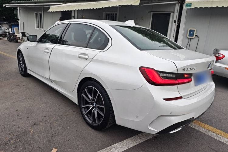 BMW 3 Series 2020 #7 BMW 3 Series 2020 immagine di auto #7