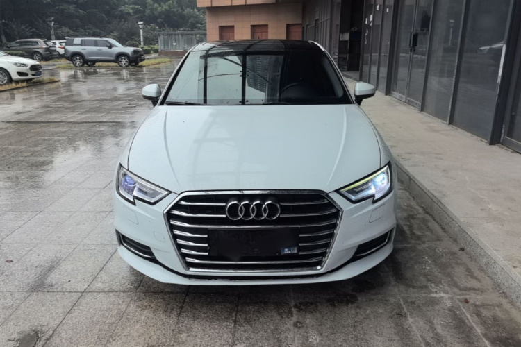 Audi A3 2020 car image #3