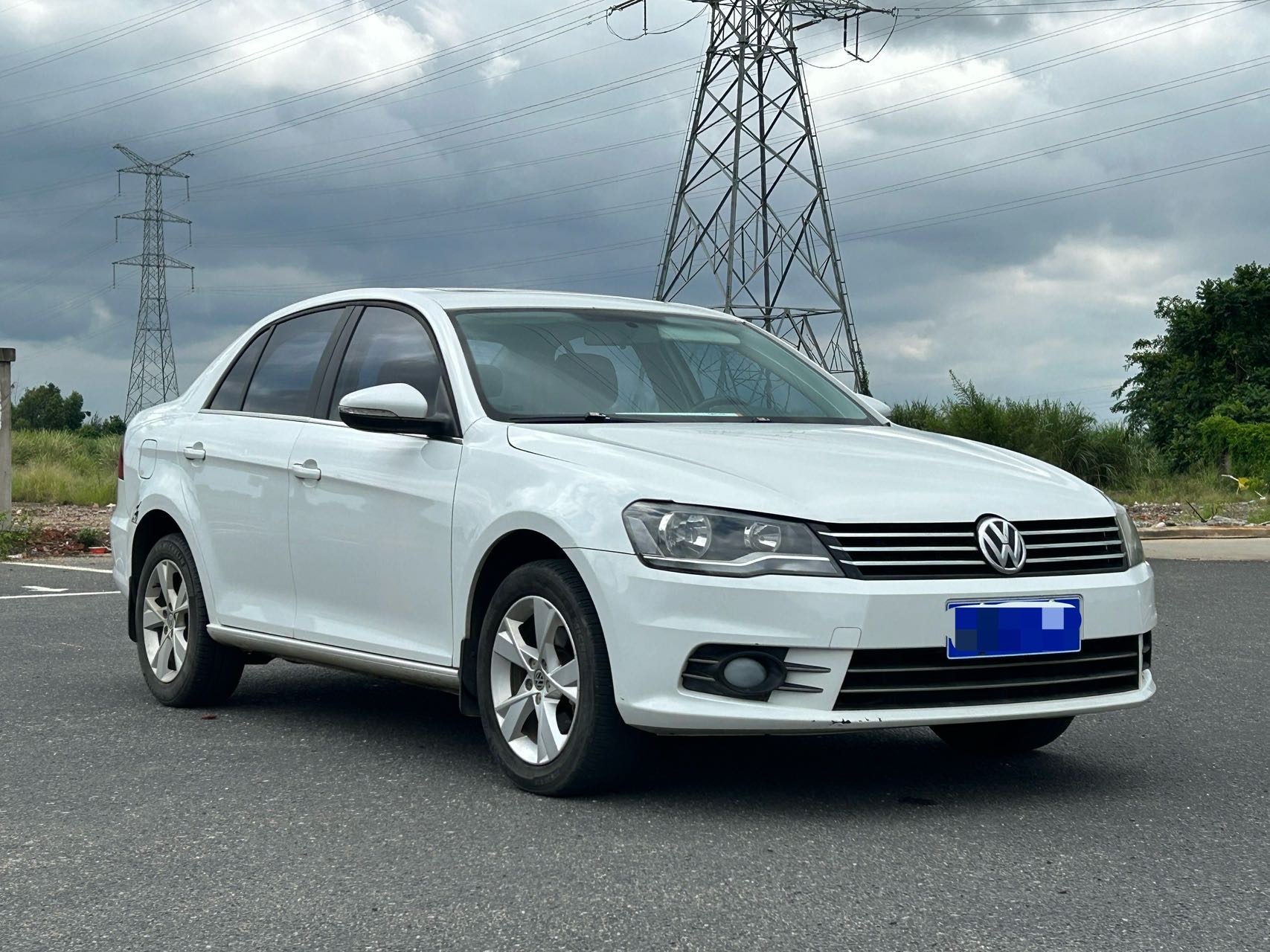 Volkswagen Bora 2015 car image #3