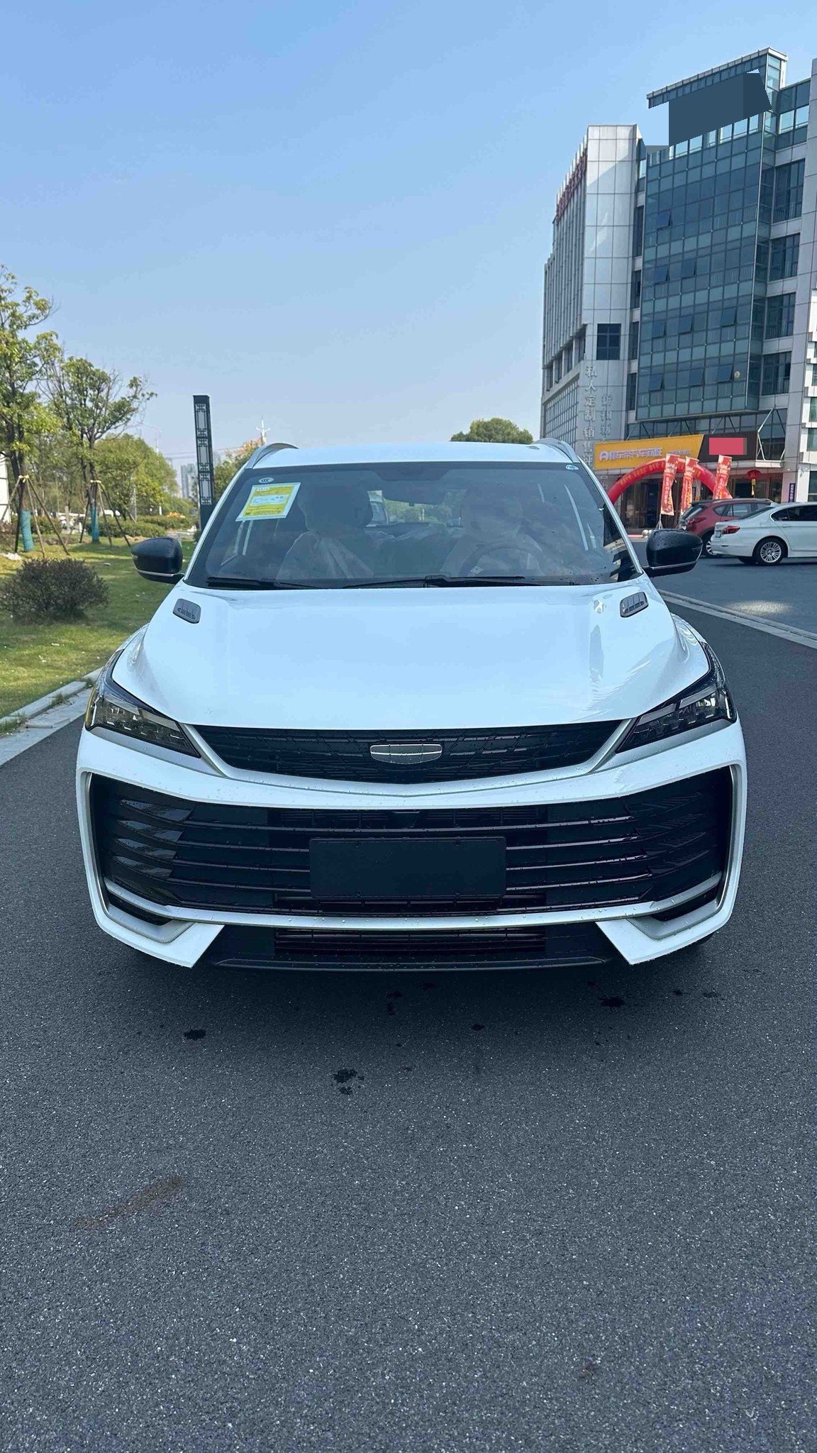 GEELY Coolray 2026 #2 GEELY Coolray 2026 car image #2