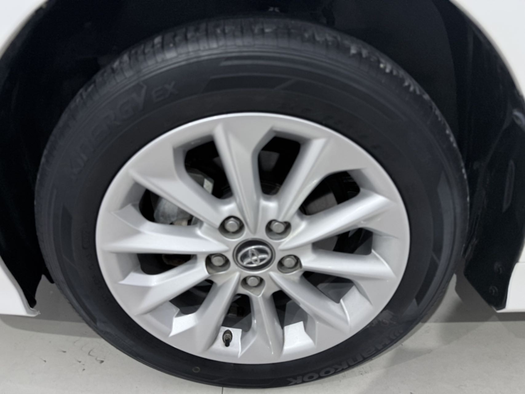 Toyota Corolla 2022 car image #17