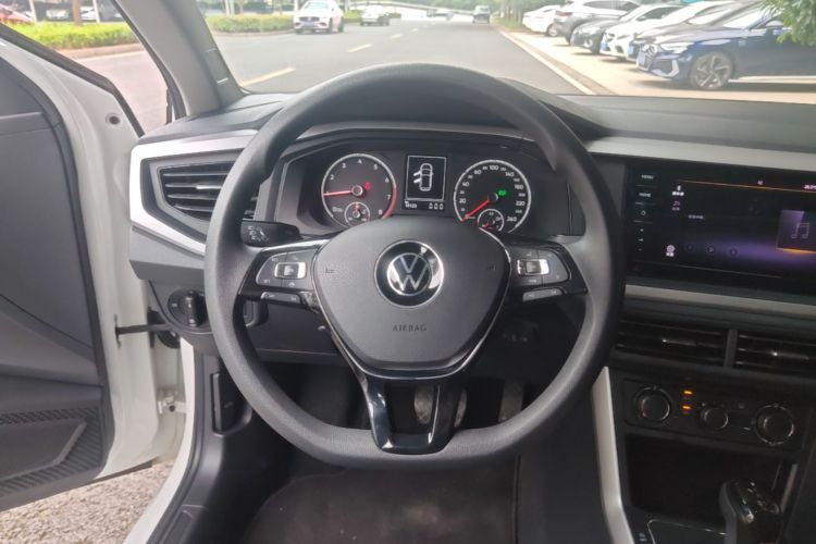 Volkswagen Polo 2022 #11 Volkswagen Polo 2022 car image #11