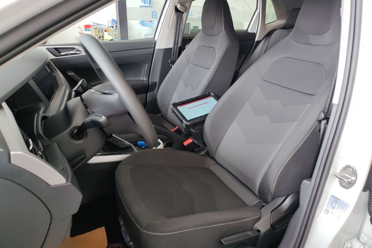Volkswagen Polo 2023 car image #15